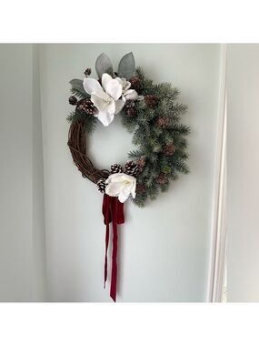 Wreath Flippers Handcrafted 14" Sophisticated Magnolia and Velvet Ribbon Wreath